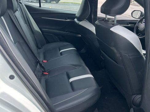 Used 2025 Toyota Camry SE FWD image 12
