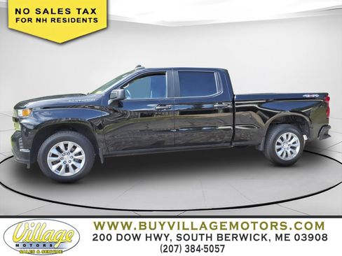 Used 2021 Chevrolet Silverado 1500 Custom AWD/4WD image 3
