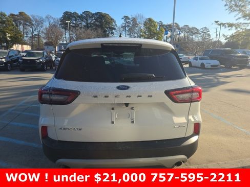 Used 2025 Ford Escape Active image 7