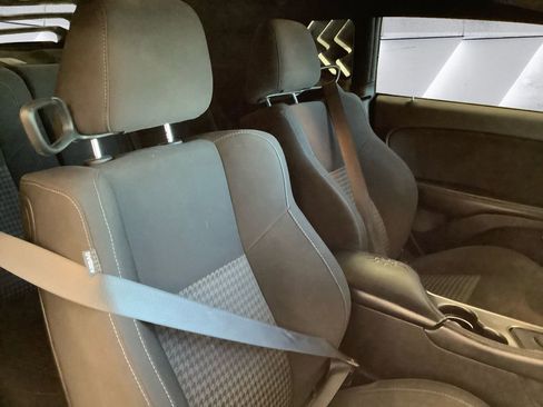 Used 2021 Dodge Challenger GT image 14