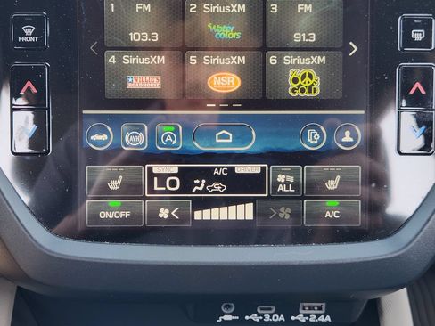 Used 2025 Subaru Forester Limited AWD/4WD image 16