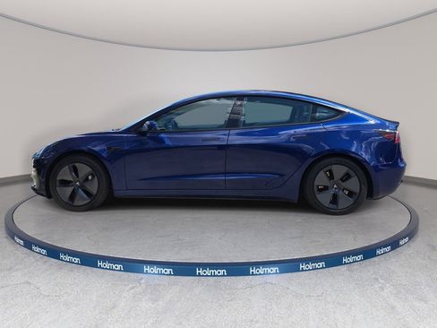 Used 2022 Tesla Model 3 RWD image 9