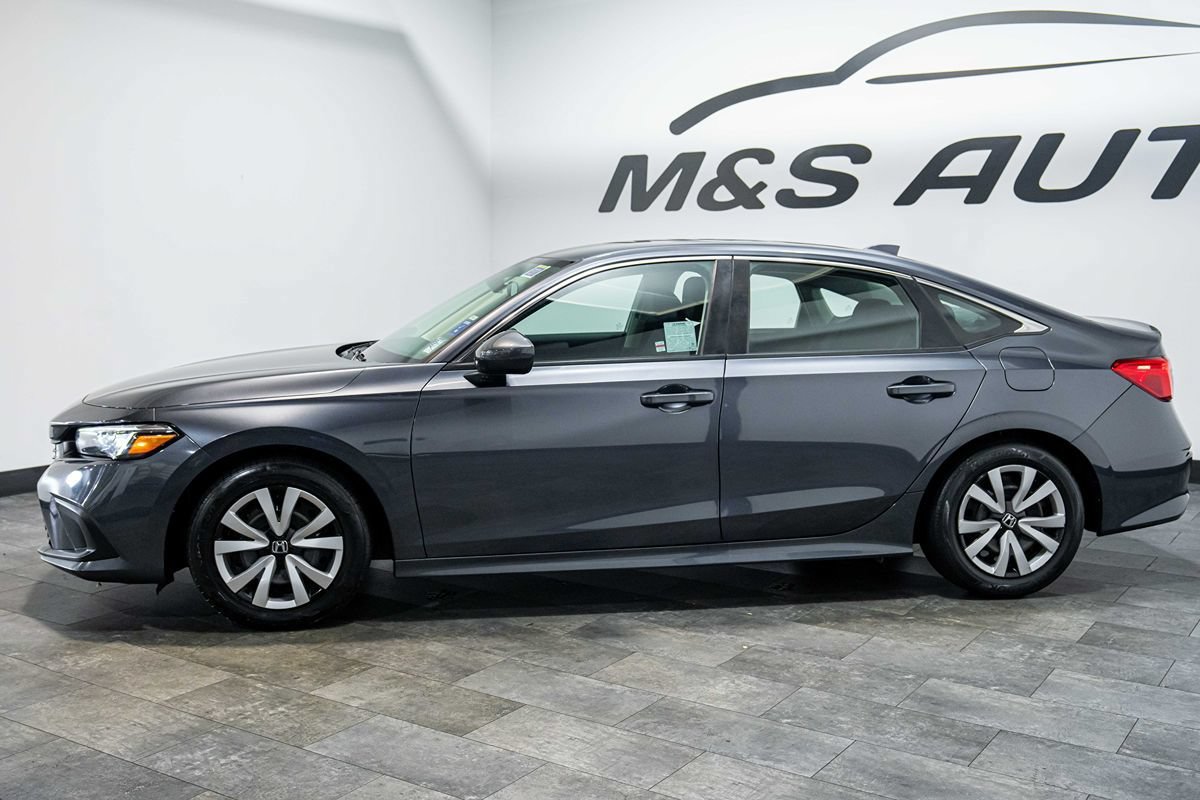 Used 2024 Honda Civic LX image 3