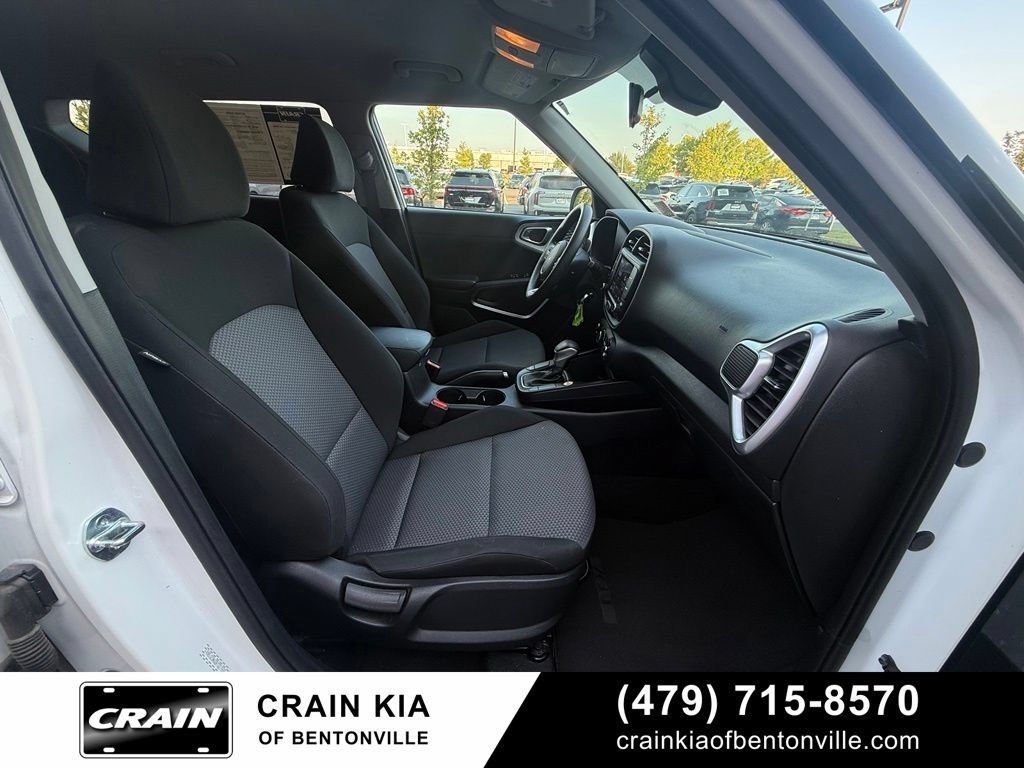 Certified 2024 Kia Soul LX w/ Option Group 015 FWD image 29