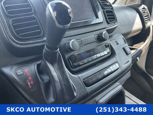 Used 2025 RAM ProMaster 2500 w/ Convenience Group FWD image 23