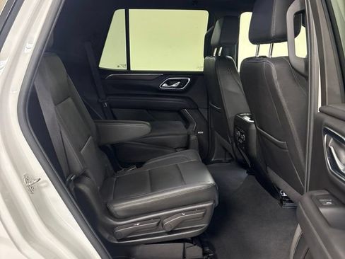 Used 2024 Chevrolet Tahoe LT AWD/4WD image 30