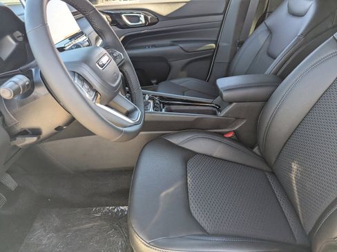 New 2026 Jeep Compass Latitude image 14