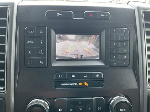 Certified 2018 Ford F150 XLT image 24