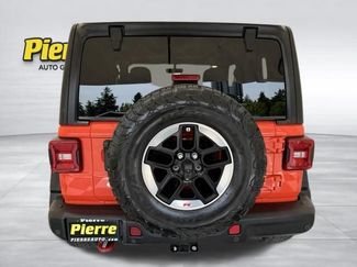 Used 2018 Jeep Wrangler Rubicon w/ Uconnect 4C Nav & Sound Group AWD/4WD video 3