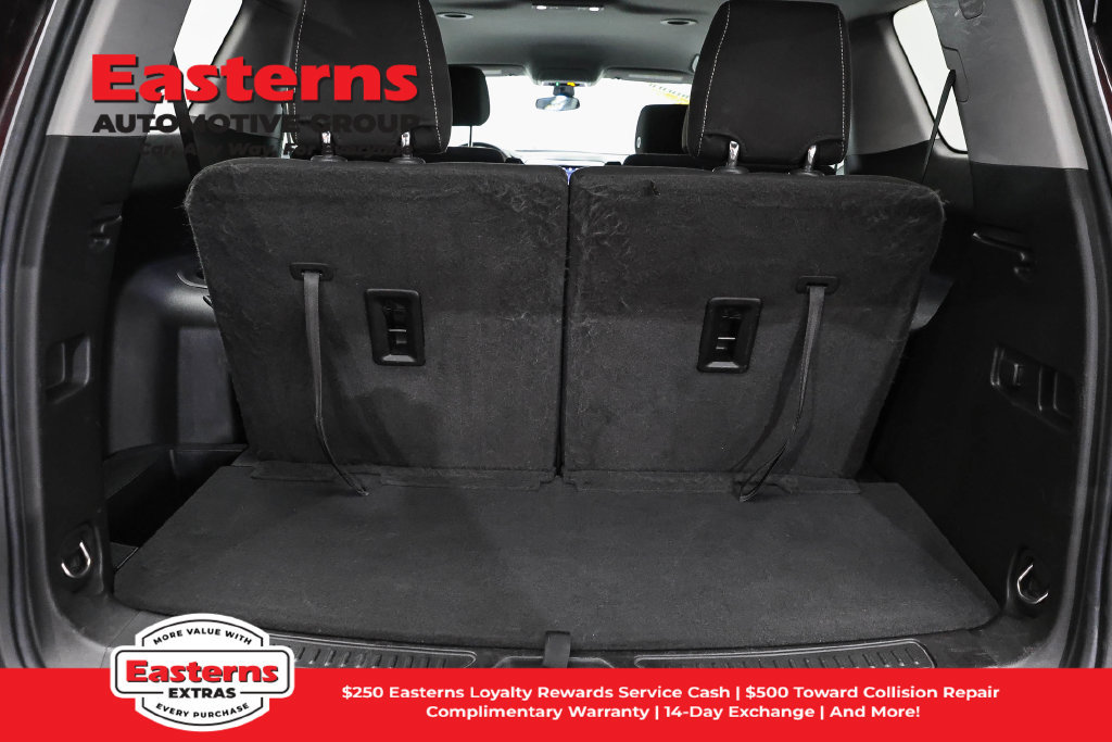 Used 2021 GMC Acadia SLE w/ Driver Convenience Package AWD/4WD image 10