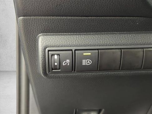Used 2023 Toyota Corolla LE image 11