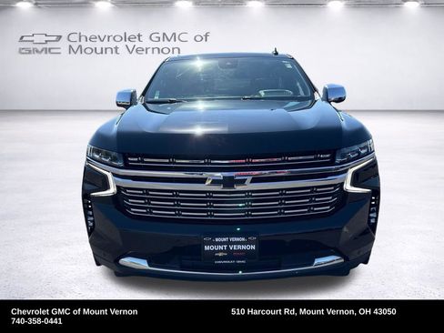 Used 2023 Chevrolet Suburban Premier AWD/4WD image 10