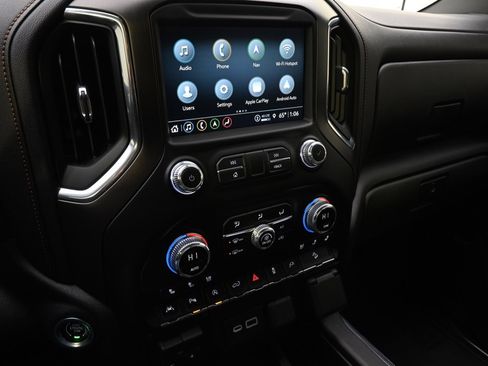 Used 2021 GMC Sierra 1500 AT4 w/ AT4 Value Package image 30