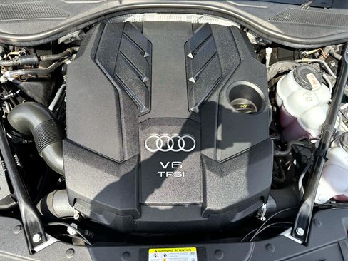 Used 2021 Audi A8 L 3.0T w/ Executive Plus Package image 22