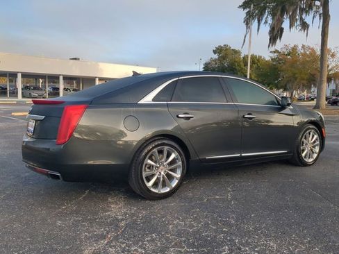 Used 2014 Cadillac XTS Premium image 4