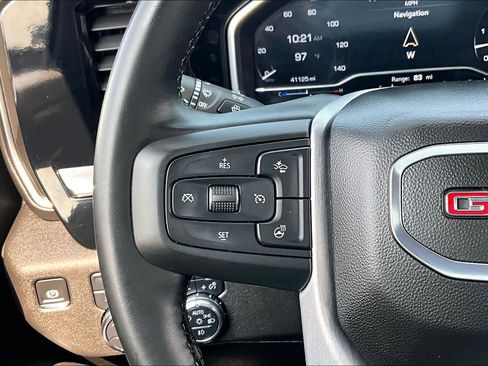 Used 2025 GMC Sierra 1500 SLT AWD/4WD image 24