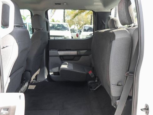 Used 2021 Ford F150 XLT image 42