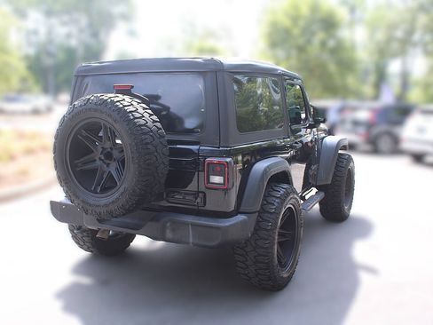 Used 2021 Jeep Wrangler Sport AWD/4WD image 11