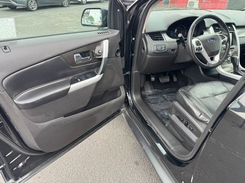 Used 2013 Ford Edge SEL FWD image 20