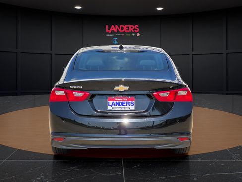 Used 2024 Chevrolet Malibu LT FWD image 3
