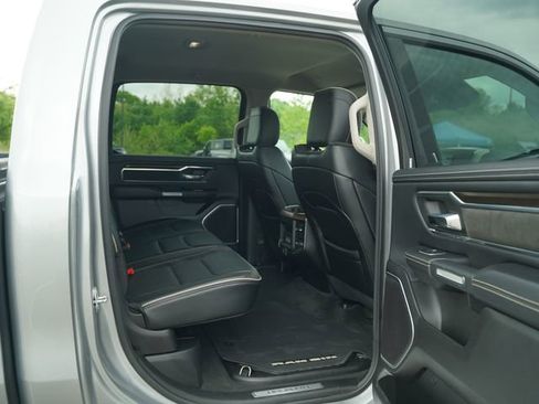 Used 2022 RAM 1500 Laramie AWD/4WD image 21