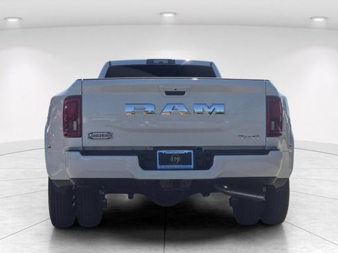 New 2026 RAM 3500 Longhorn AWD/4WD image 4
