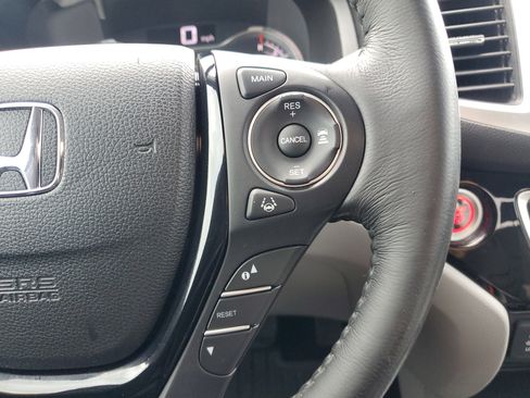 Certified 2017 Honda Ridgeline RTL-E image 7