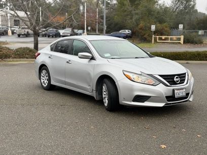 Used 2018 Nissan Altima 2.5 SR w/ SR Midnight Edition