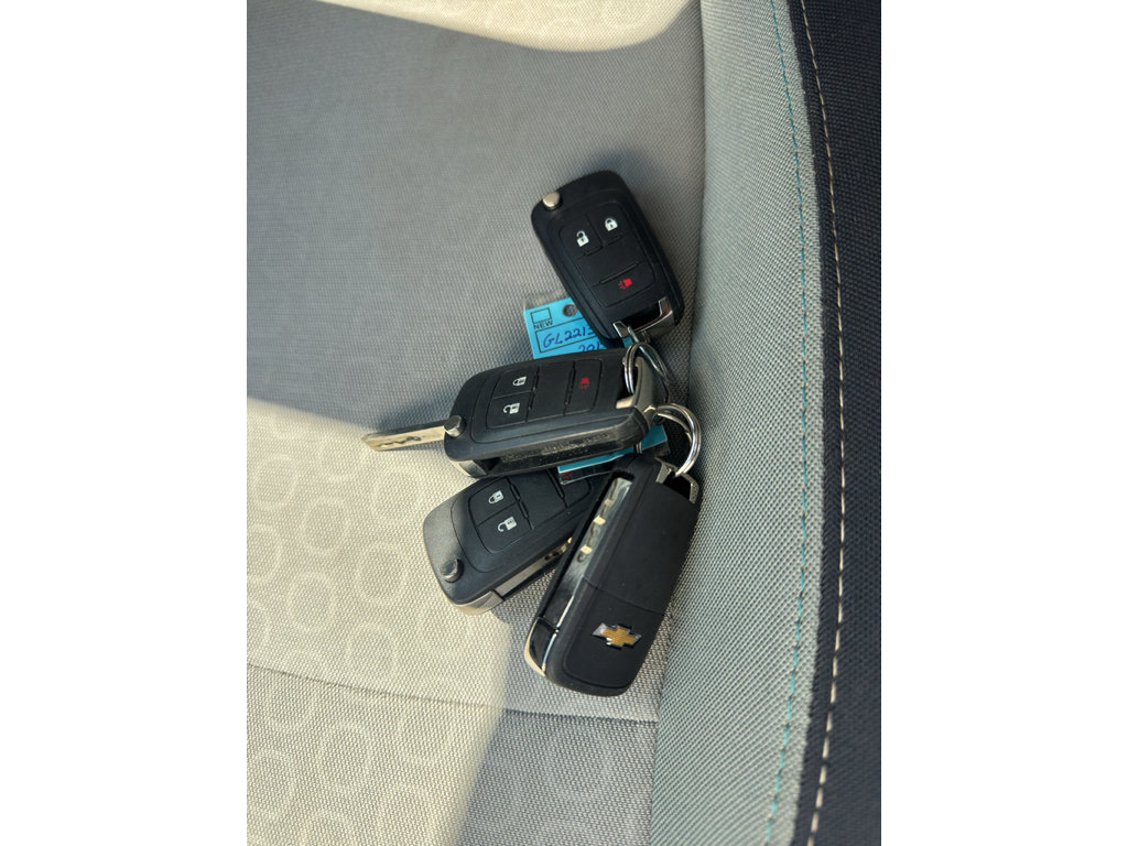 Used 2016 Chevrolet Trax LS AWD/4WD image 14