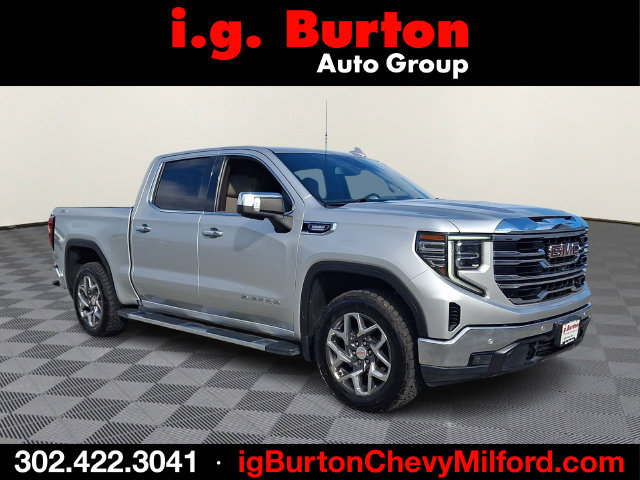 Used 2022 GMC Sierra 1500 SLT w/ SLT Premium Plus Package AWD/4WD image 1