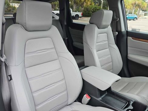 Used 2018 Honda CR-V Touring image 26