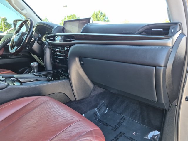 Used 2017 Lexus LX 570 4WD w/ Luxury Package image 25