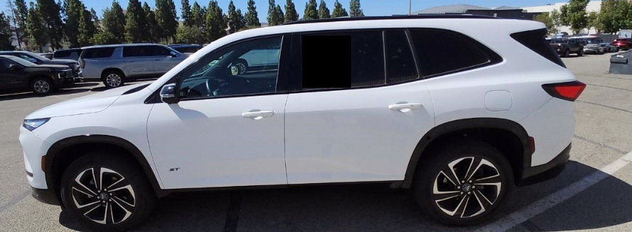 Used 2026 Buick Enclave Sport Touring AWD/4WD image 2