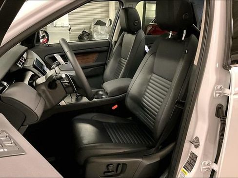 Certified 2025 Land Rover Discovery Sport S image 15