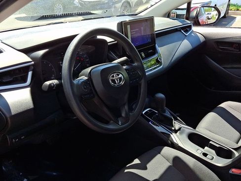 Used 2025 Toyota Corolla LE FWD image 16