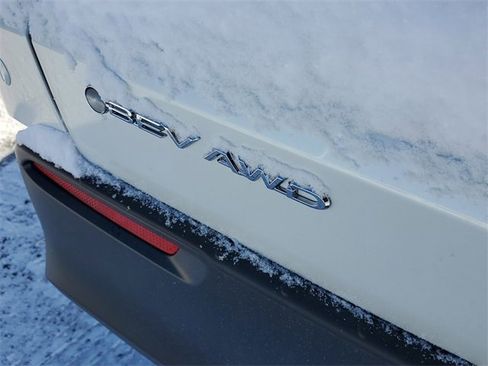 New 2026 Toyota bZ XLE image 7