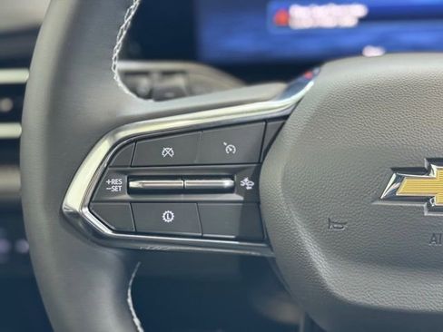 New 2026 Chevrolet Traverse LT w/ Driver Confidence Package AWD/4WD image 21