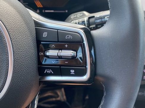 Used 2024 Kia Sorento S w/ Panoramic Sunroof Package AWD/4WD image 31