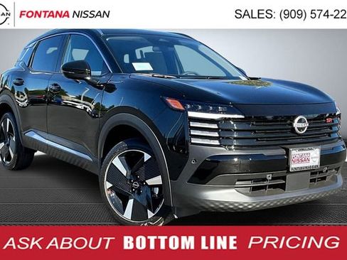 New 2026 Nissan Kicks SR image 1