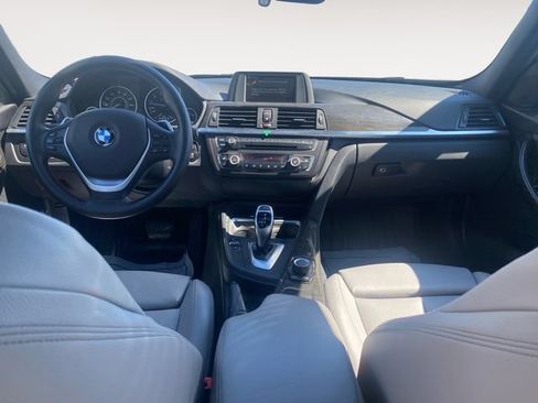 Used 2013 BMW 328i xDrive Sedan AWD/4WD image 10