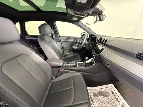 Used 2024 Audi Q3 2.0T Premium Plus w/ Premium Plus Package AWD/4WD image 35