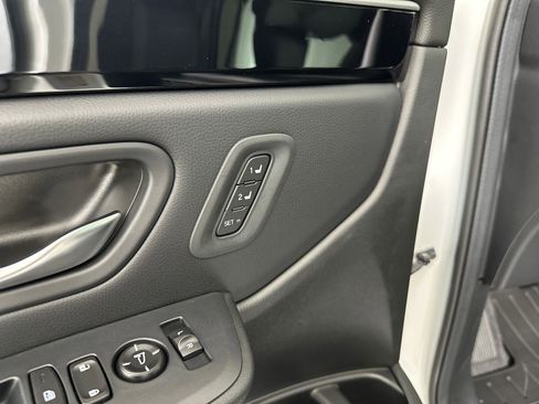 New 2025 Honda Pilot EX-L image 21