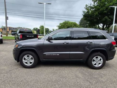 Used 2015 Jeep Grand Cherokee Laredo w/ Quick Order Package 23E AWD/4WD image 6