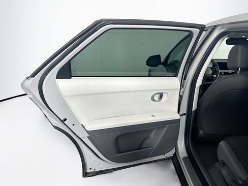 Used 2024 Hyundai Ioniq 5 SEL RWD image 25
