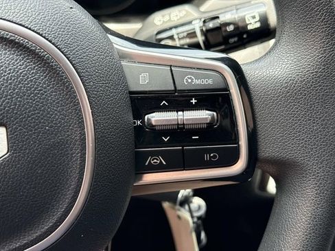 Used 2022 Kia Sorento LX FWD image 23