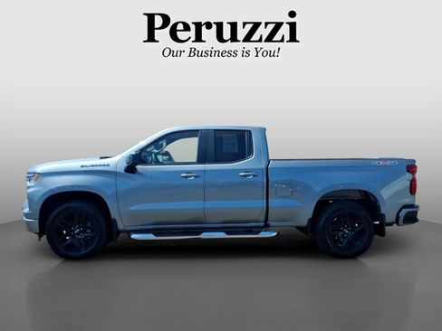 Used 2023 Chevrolet Silverado 1500 RST AWD/4WD image 7
