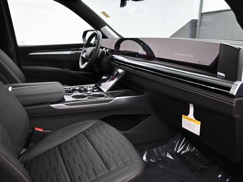 Used 2026 Cadillac Escalade V w/ LPO, Floor Liner Package AWD/4WD image 43