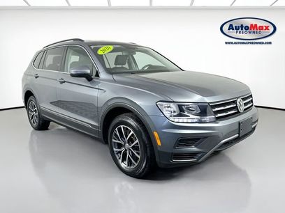 Used 2020 Volkswagen Tiguan SE w/ 3rd Row Seat Package
