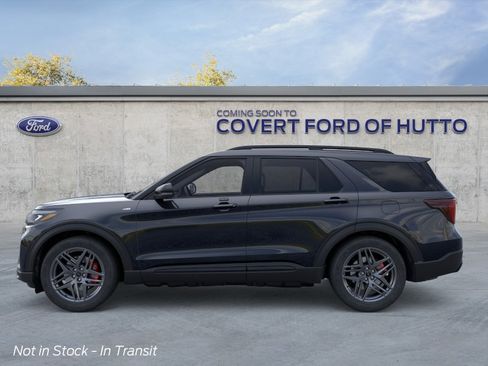 New 2026 Ford Explorer ST-Line w/ ST-Line Street Pack RWD image 3