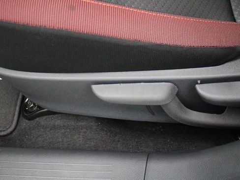 New 2025 Nissan Versa SR w/ Trunk Package image 7